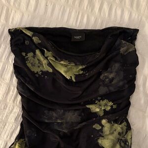 Blanc Black and Green Sleeveless Top